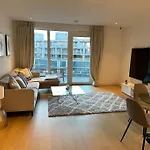 Luxury 1 Bedroom Apartment In White City 1 Minute From Westfield