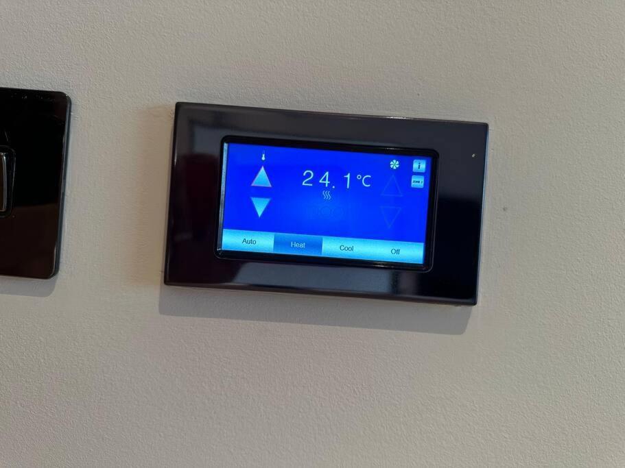 Appartamento Luxury 1 Bedroom In White 1 Minute From Westfield