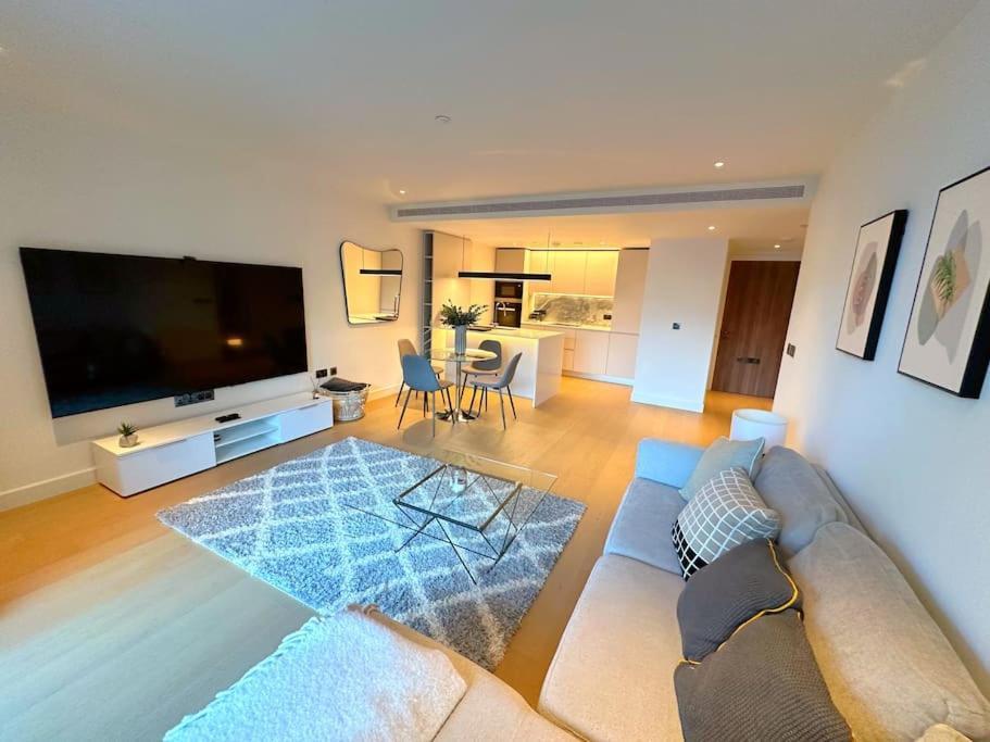 Luxury 1 Bedroom In White 1 Minute From Westfield Appartamento *