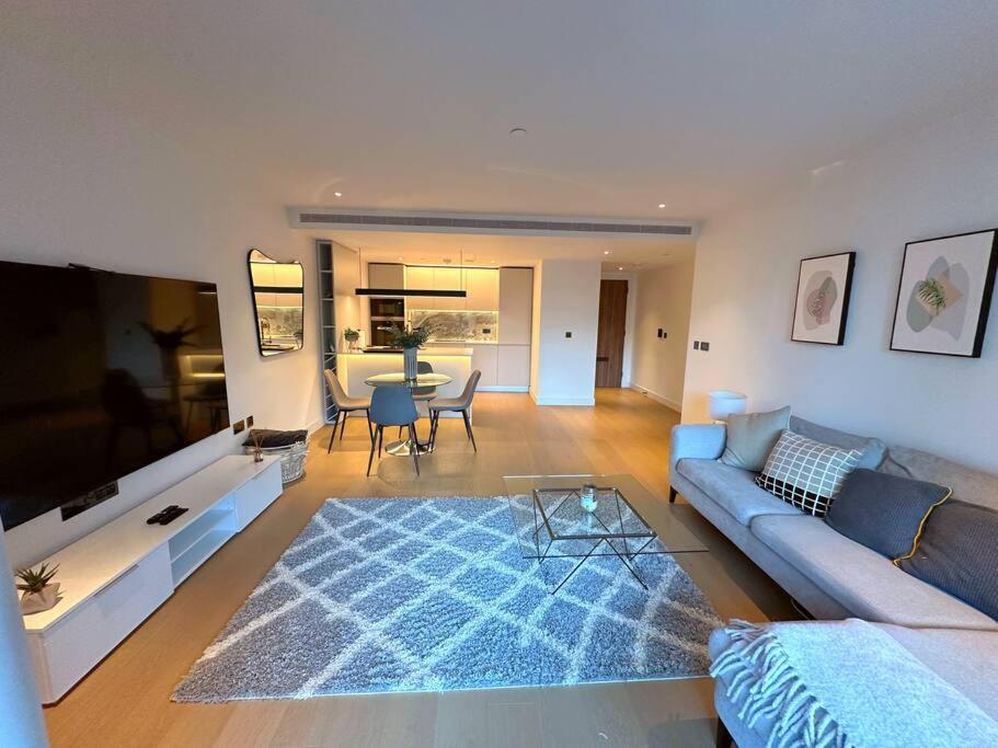 Luxury 1 Bedroom In White 1 Minute From Westfield